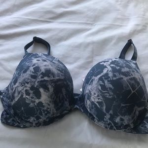 Blue Pink Victoria’s Secret Bra